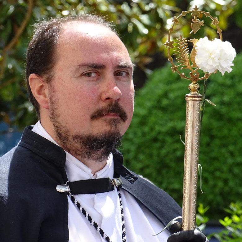 Nuevo Hermano Mayor Nuevo Hermano Mayor